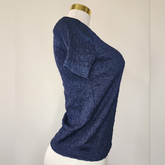 Simply Vera Wang Navy Blue Short Sleeved Top NWT - Picture 6 of 9